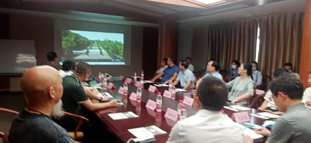 熱烈歡迎四川巴中相關(guān)部門領(lǐng)導(dǎo)來我司參觀